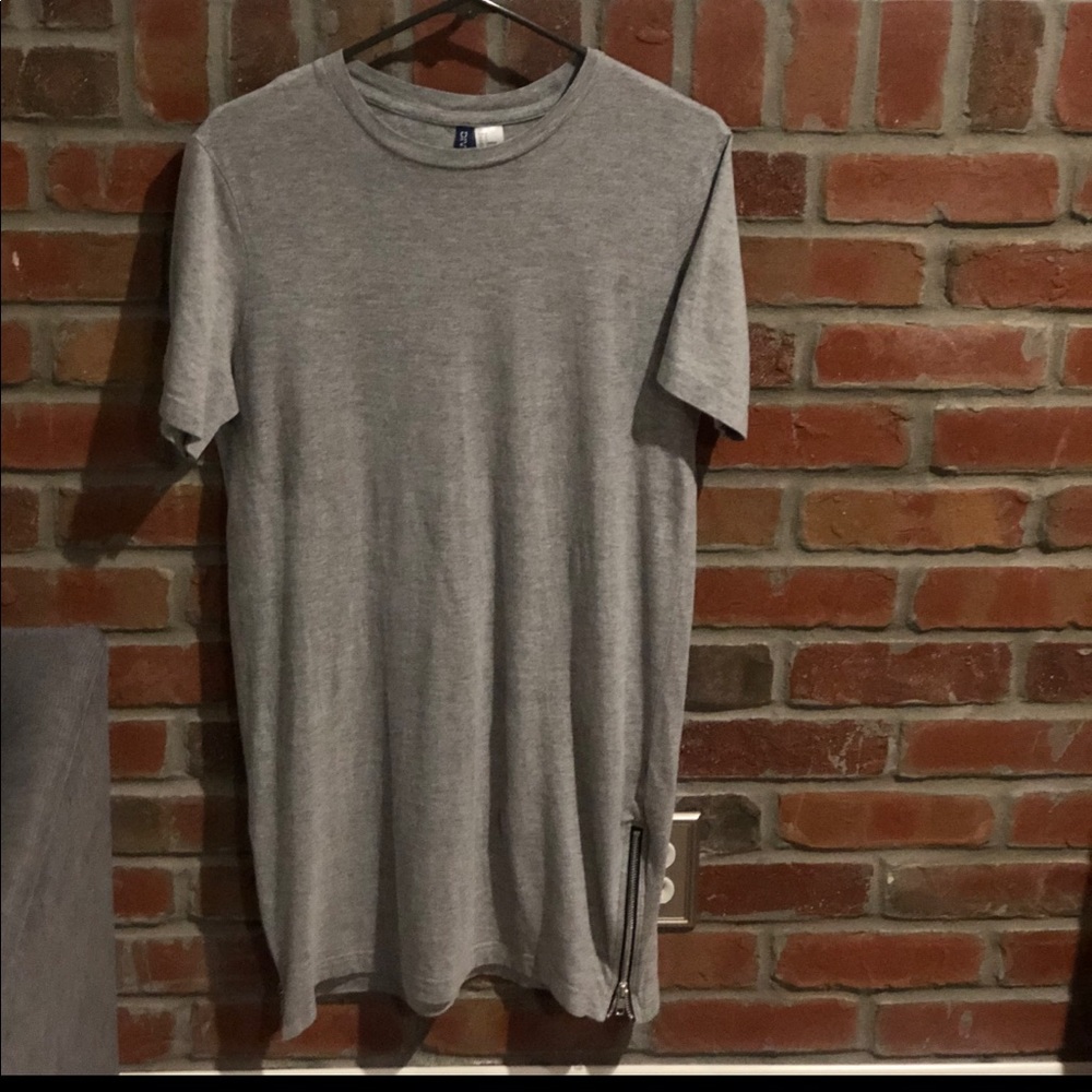 H&M zipper long tee